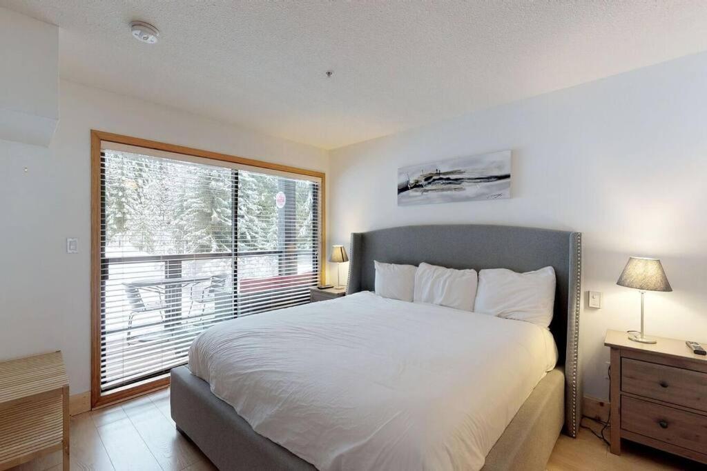 Powderhorn By Whistler Blackcomb Vacation Rentals Exterior photo