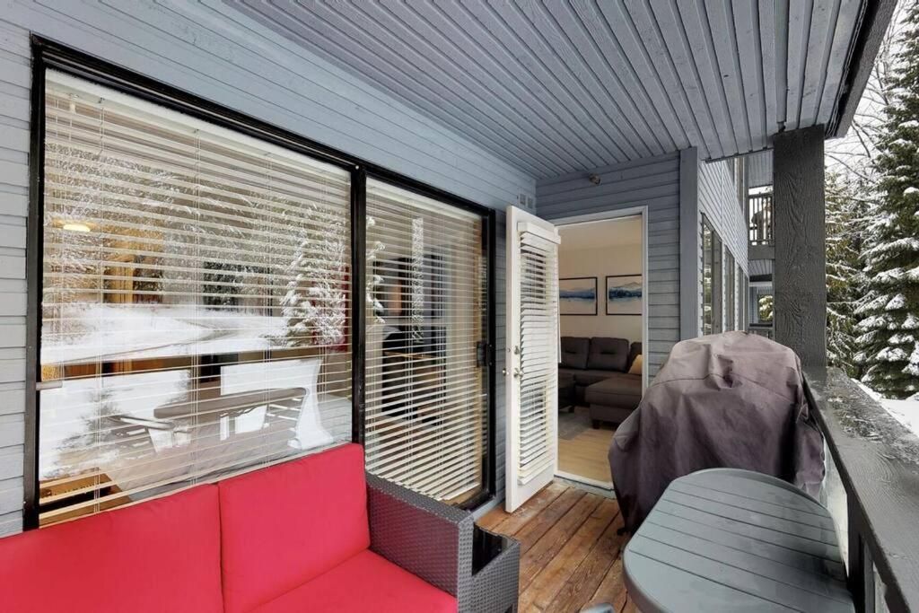 Powderhorn By Whistler Blackcomb Vacation Rentals Exterior photo
