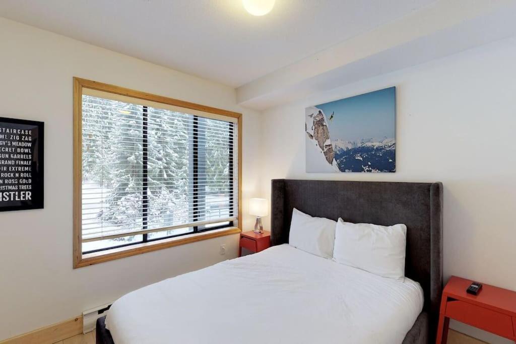 Powderhorn By Whistler Blackcomb Vacation Rentals Exterior photo